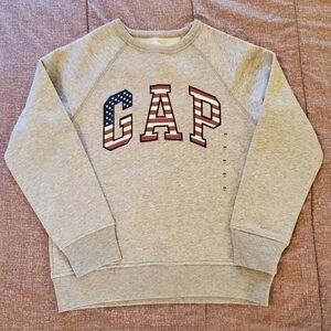 NWT Gap grey sweatshirt